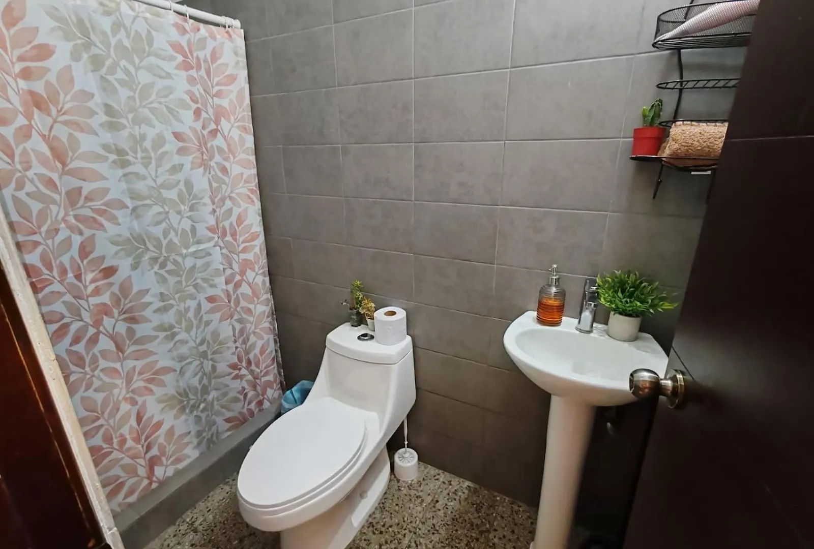 Apto Moderno Zona 1 Guatemala City 0*,  Guatemala